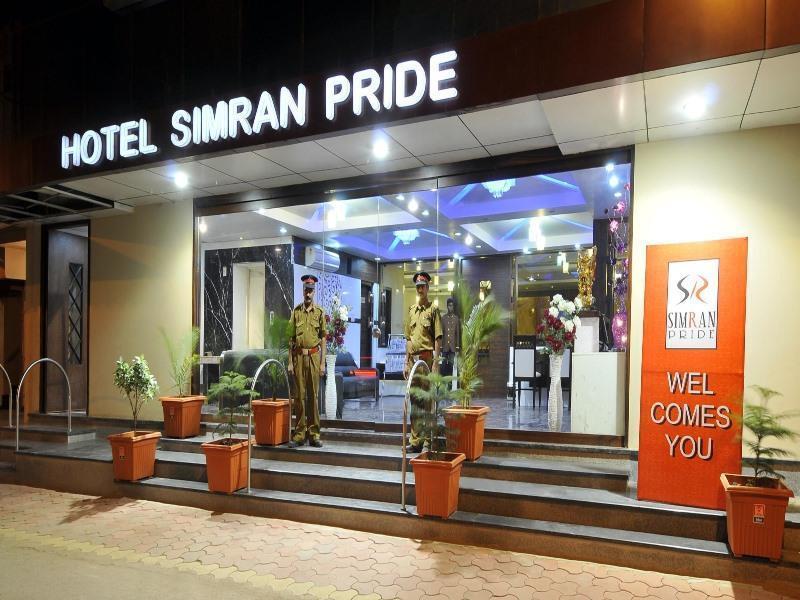 Hotel Simran Pride, Raipur Luaran gambar